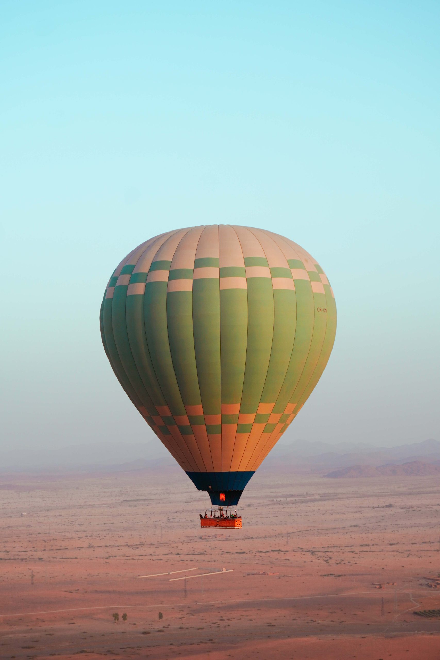 The hot air balloon ride, photograph 12